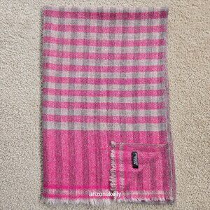 NWOT Cashmere Scarf Herringbone Pink & Grey Nepal Woven Oblong Open Weave Detail